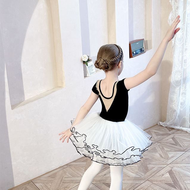 Chọn mua váy múa Ballet cho bé ĐẸP như THIÊN THẦN