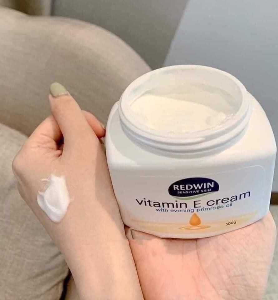 Kem dưỡng da chuyên sâu vitamin E Redwin Cream (hũ 300gr) Úc