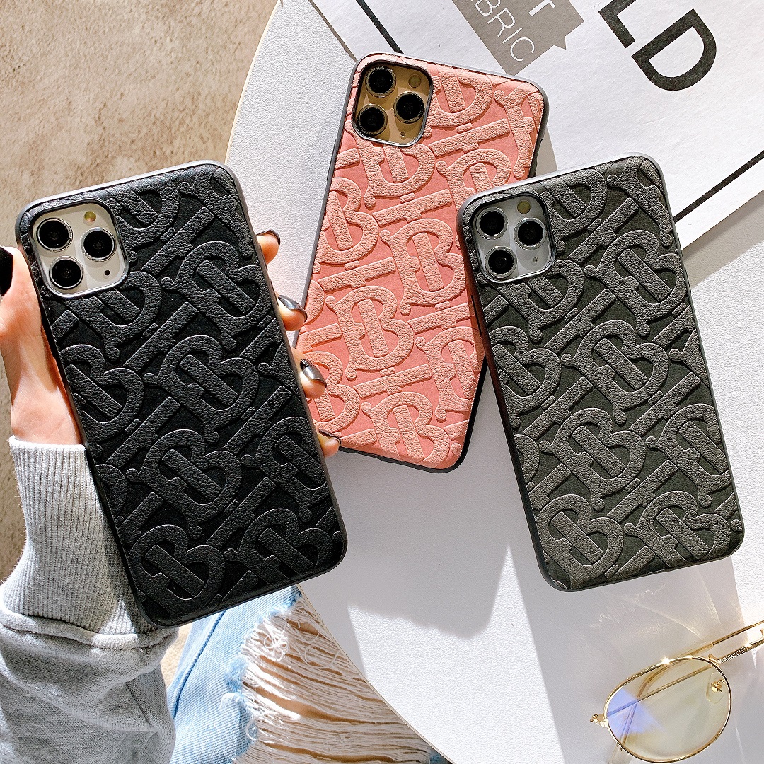 Ốp Lưng Da IMD Dập Nổi 3D Họa Tiết Burberry