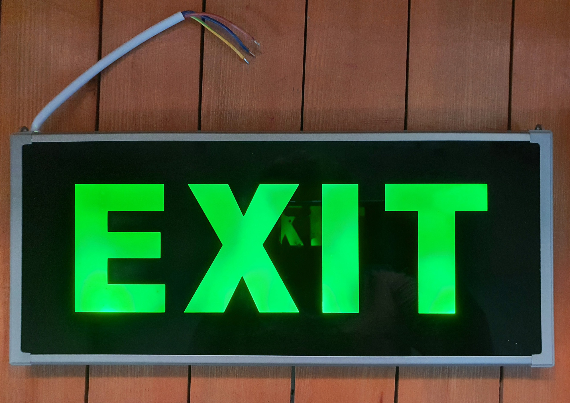 Đèn thoát hiểm exit hai mặt