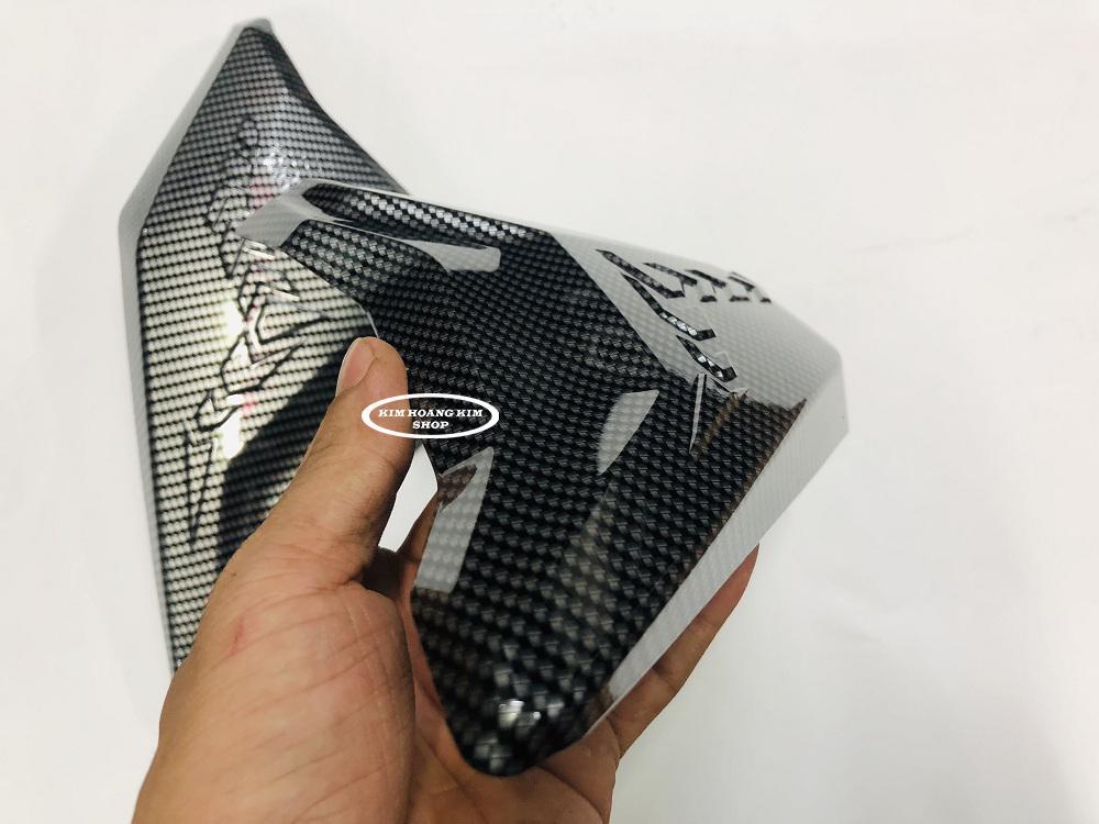 Ốp hông Carbon gắn WINNER X