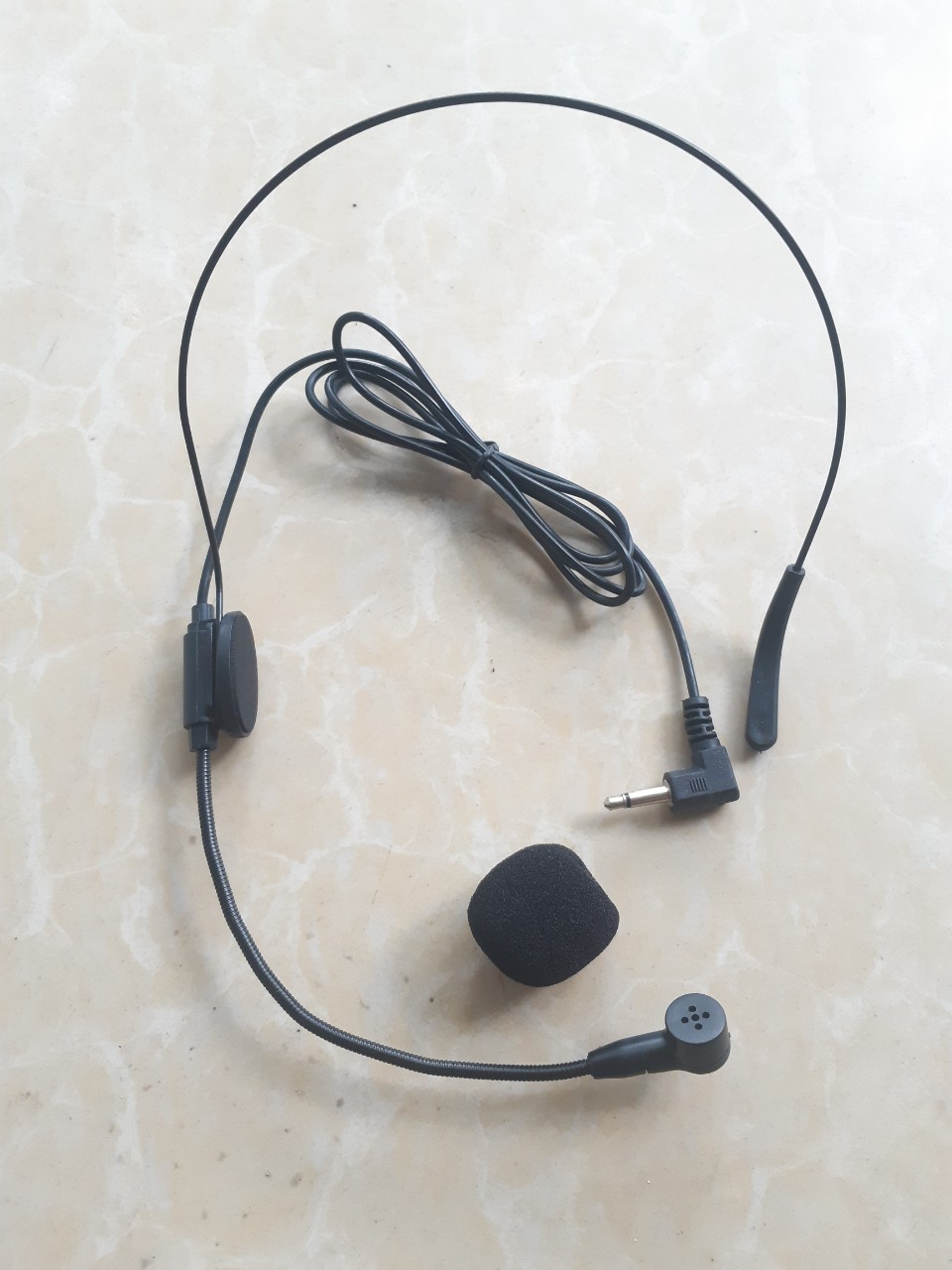 Micro có dây loa trợ giảng giá siêu rẻ