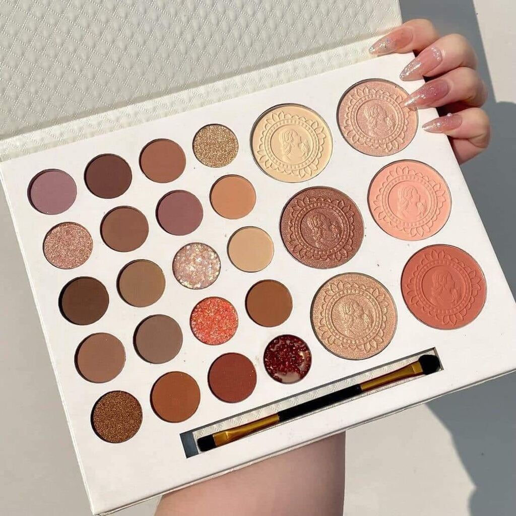Chính Hãng Phấn mắt 26 ô Frank Color kèm cọ full box, Bảng phấn mắt nội địa trung lên màu cực chuẩn 26 ô Frank Color