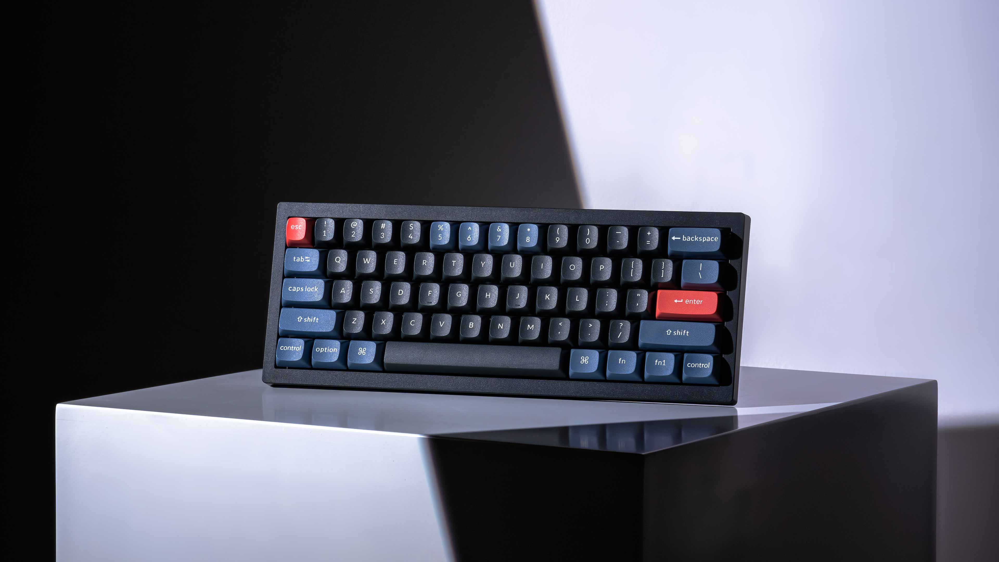 Keychron V4 ( Núm vặn, Mạch Xuôi, Led RGB, Hotswap ) - Bàn phím cơ Custom QMK