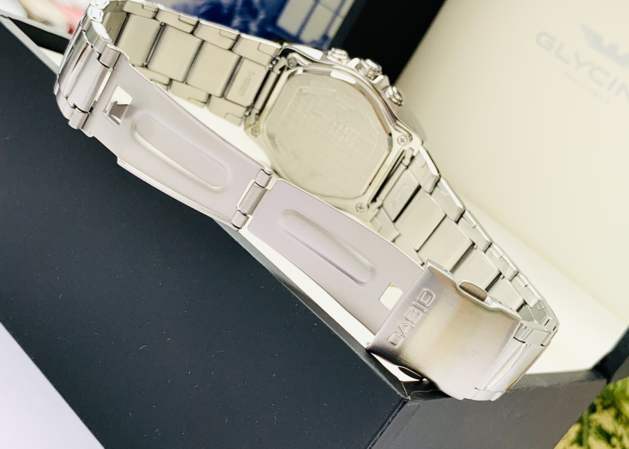 Đồng Hồ Casio EFA120D