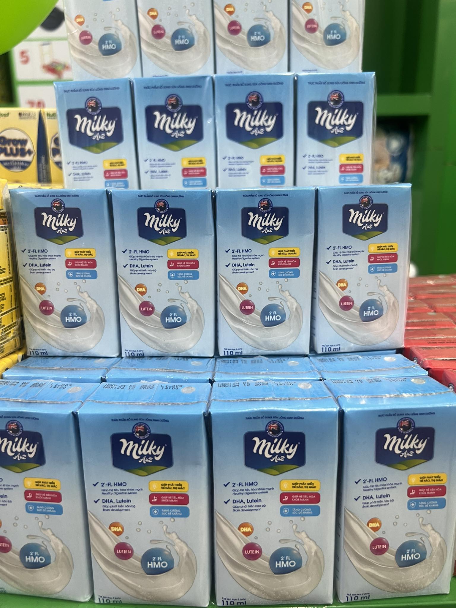 Thùng sữa pha sẵn Milky auz 110ml ,180ml