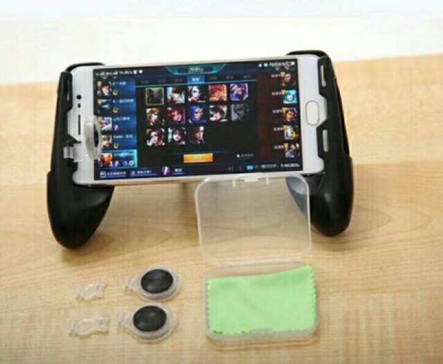 GAMEPAD KẸP ĐIỆN THOẠI CHƠI GAME KIÊM GIÁ ĐỠ