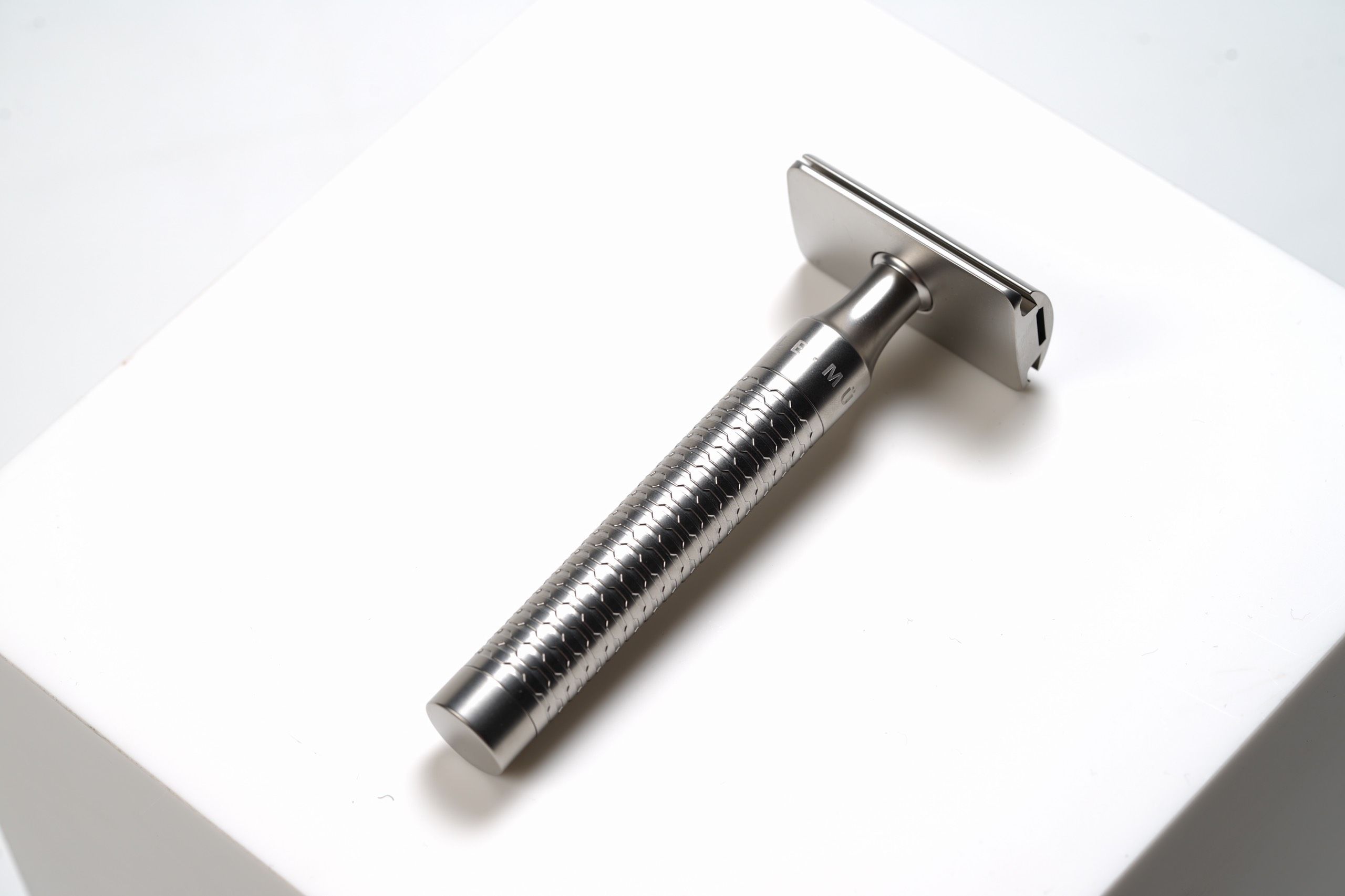 Dao Cạo Râu MUHLE ROCCA Safety Razor Closed Comb