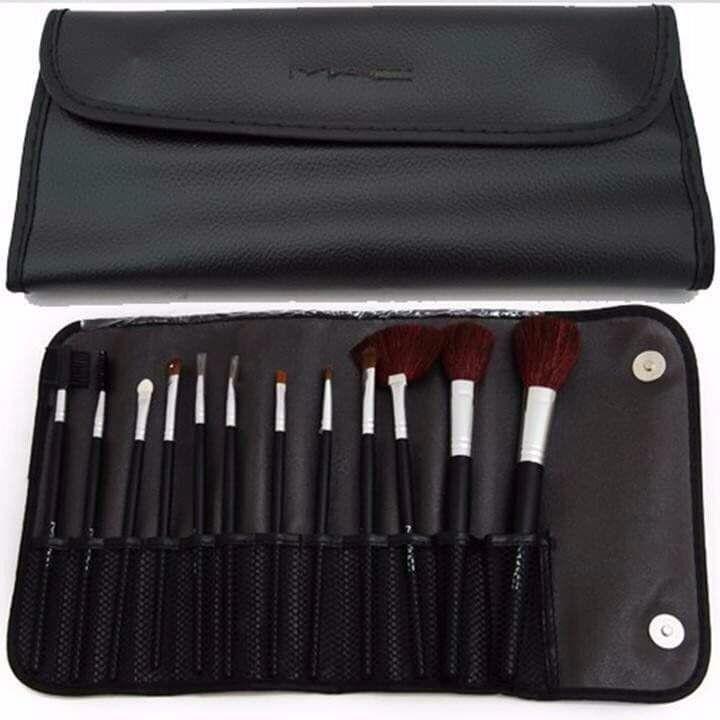 Bộ cọ trang điểm 12 cây bao da