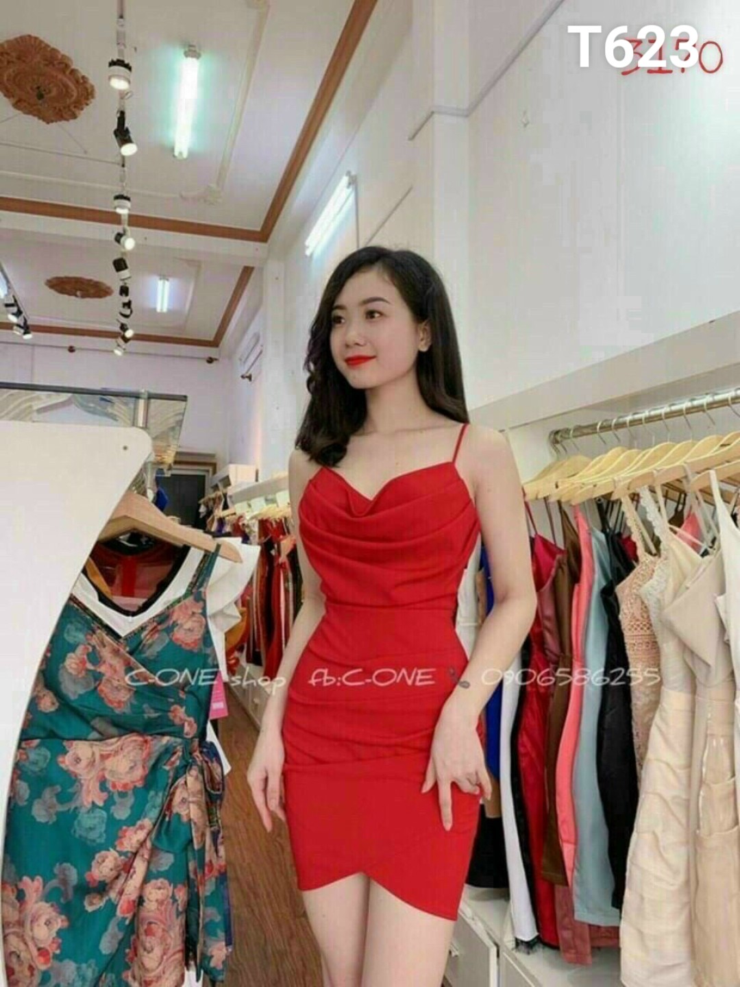 Đầm cổ đổ xếp ly 2 dây có mút T623