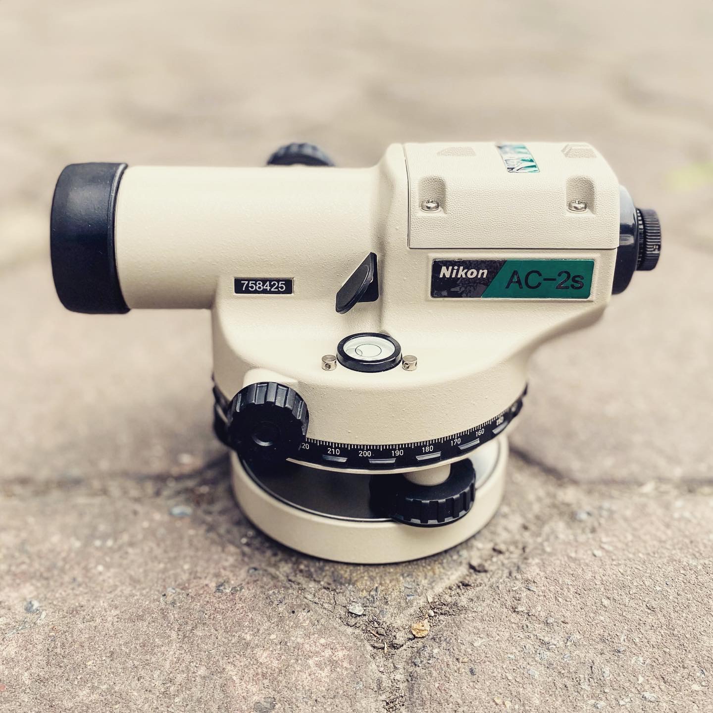 Máy thủy bình Nikon AC2S - Đầu máy