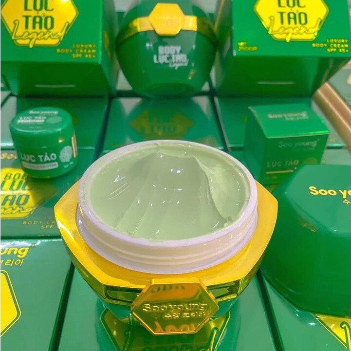 Kem body lục tảo yoo young