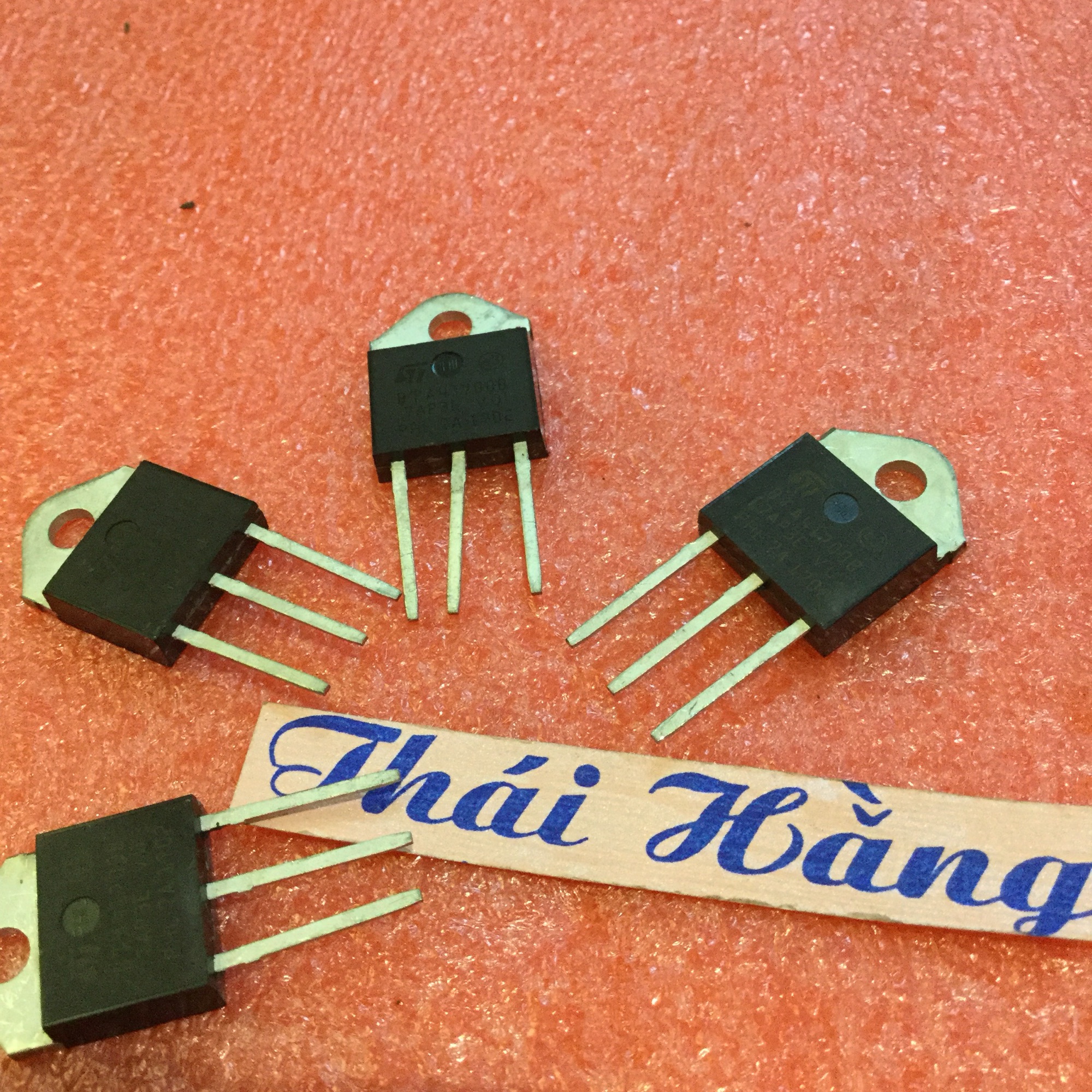 BTA41-600v-700 v -Triac 41A/700 v(5 chiếc)