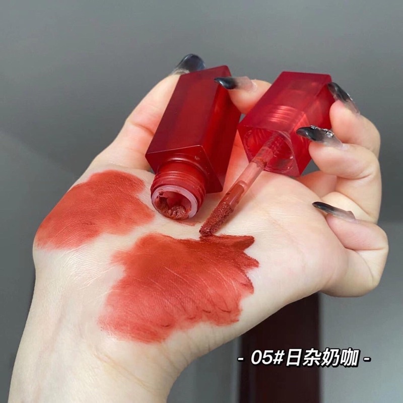 Son kem vỏ đỏ vuông HERORANGE Velvet