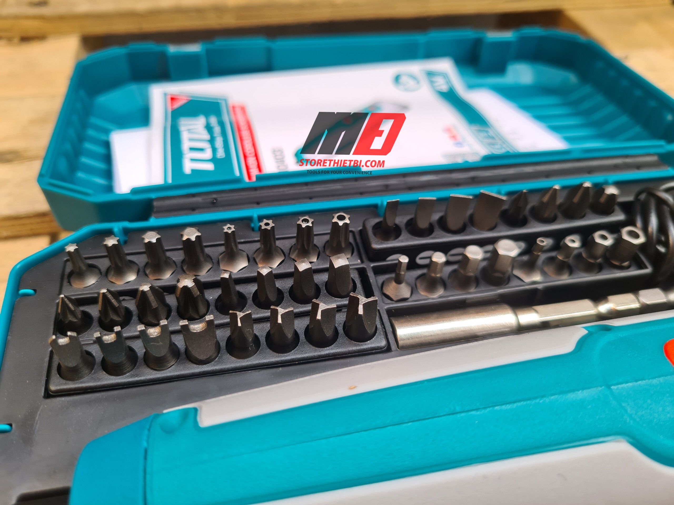 TSDLI0403 Máy siết vít dùng pin 4v Total