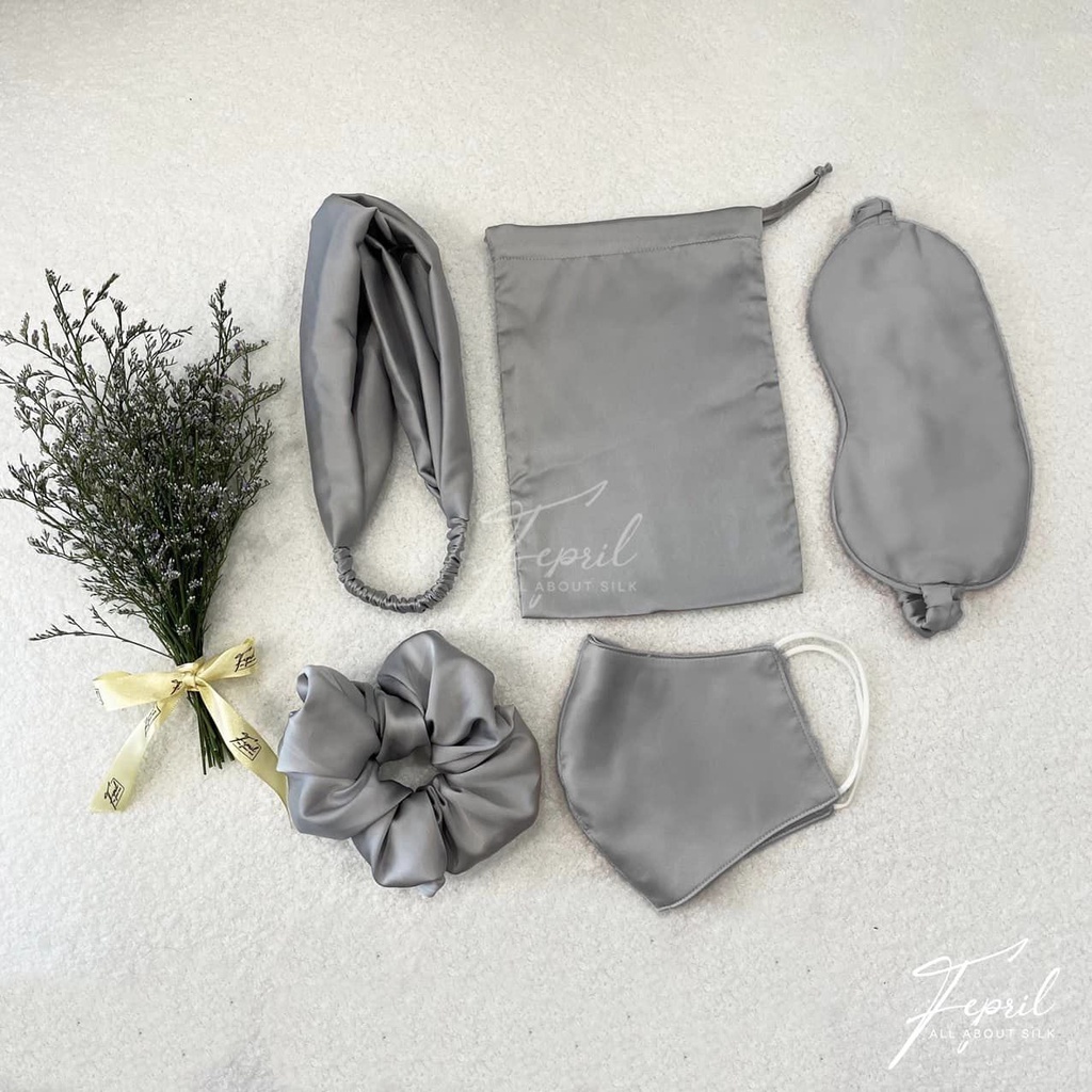 Khẩu trang lụa FEPRIL Silk Face mask