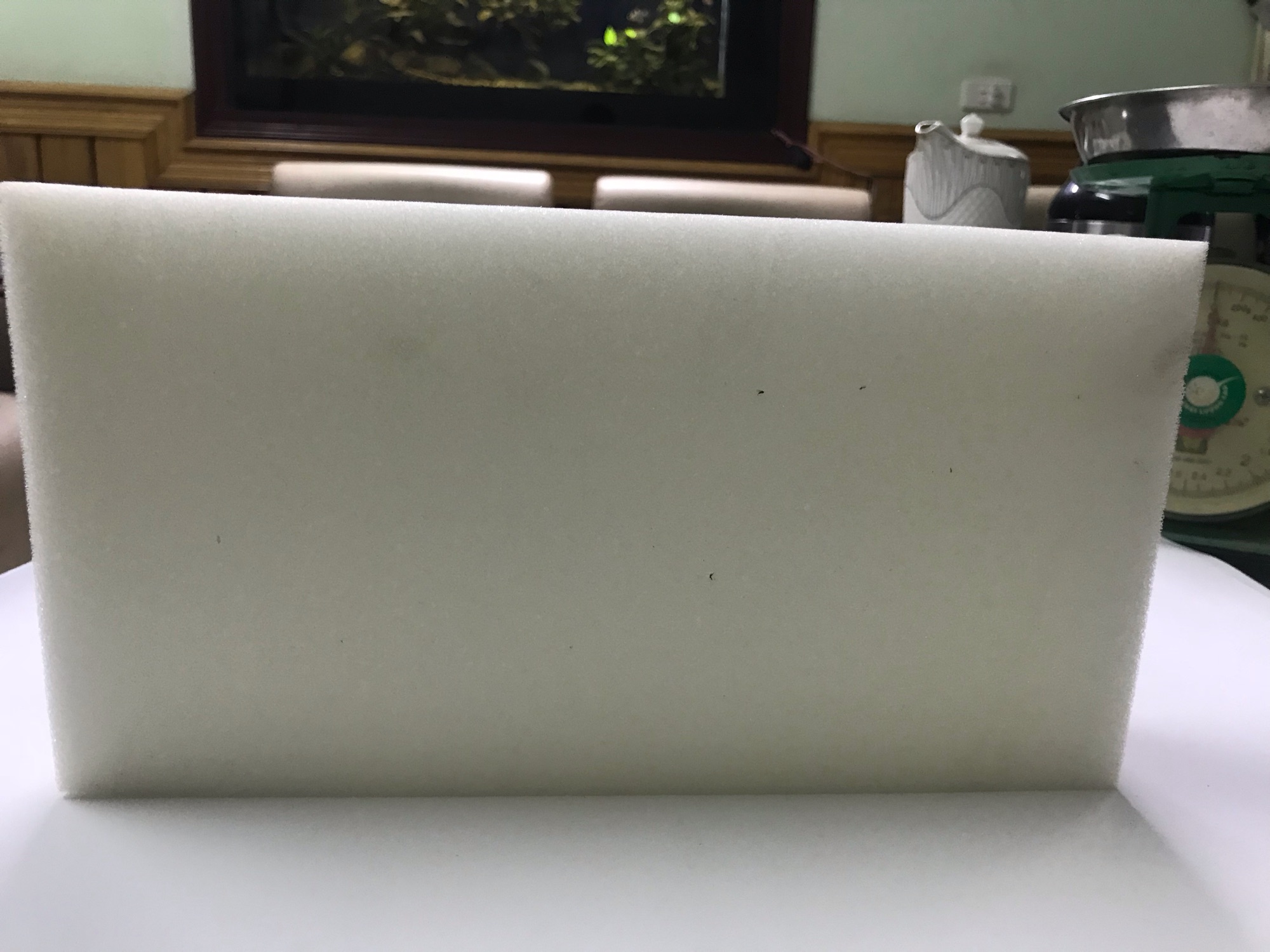 Mút Xoa Tường Trong Xây Dựng