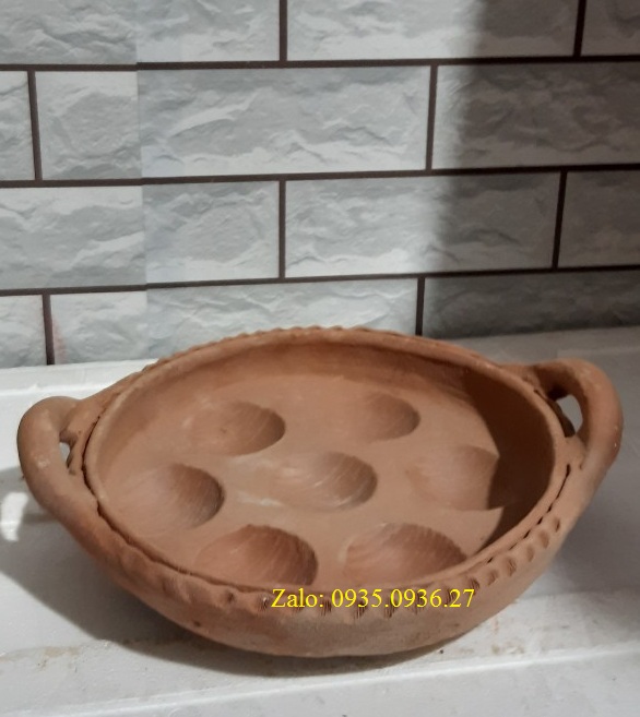Khuôn đất nung 7 lổ không nắp
