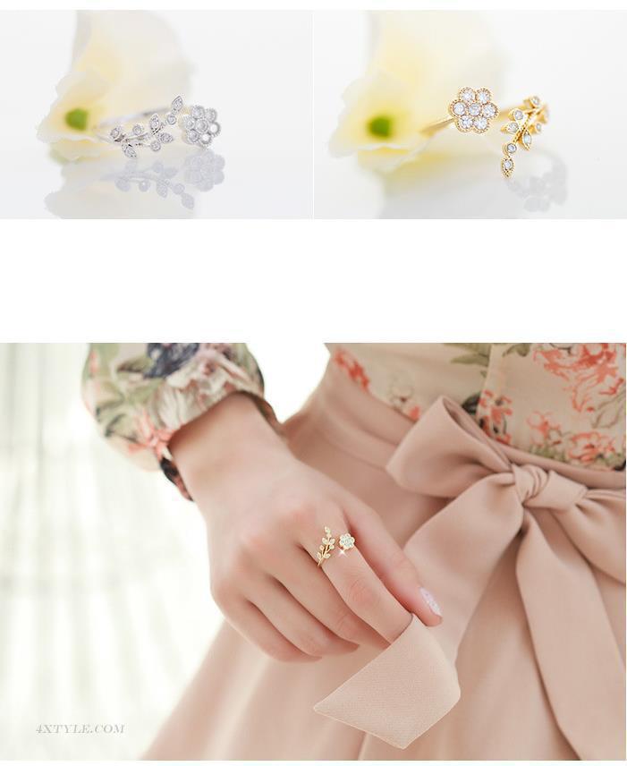 Nhẫn Hoa Lá Đính Đá