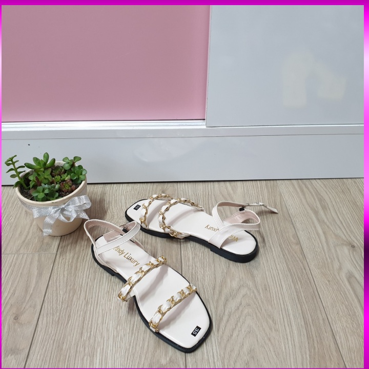 GIÀY SANDAL QUAI XÍCH