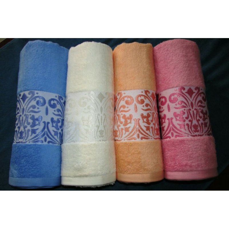Hộp 3 khăn Mollis cao cấp