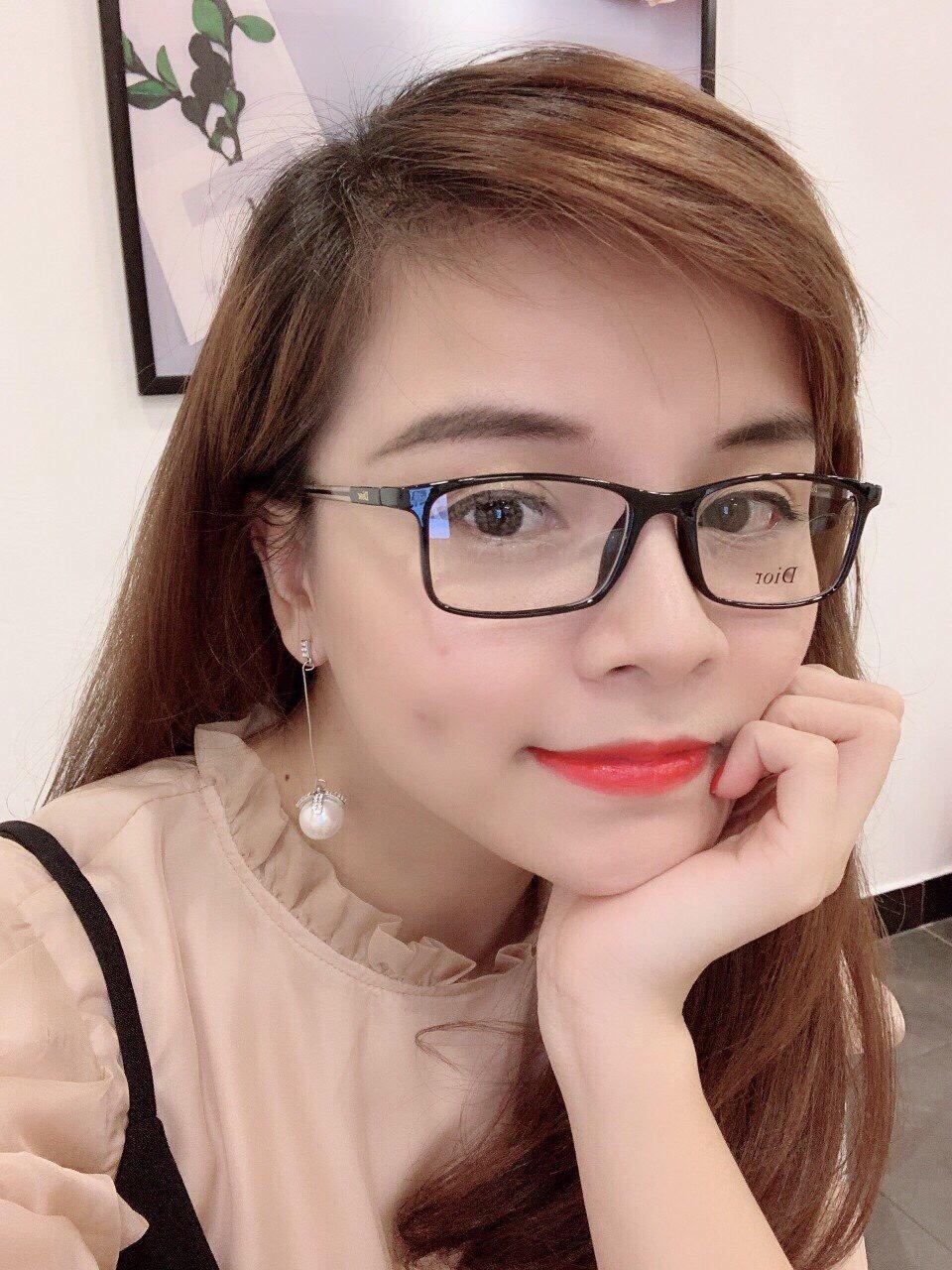 Gọng kính cận siêu dẻo