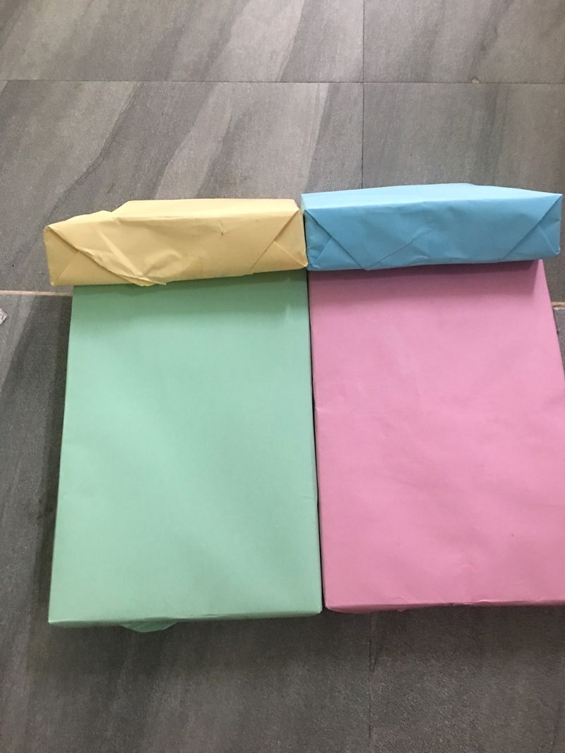 Giấy A4 Bìa Mỏng 4 Màu - Ram