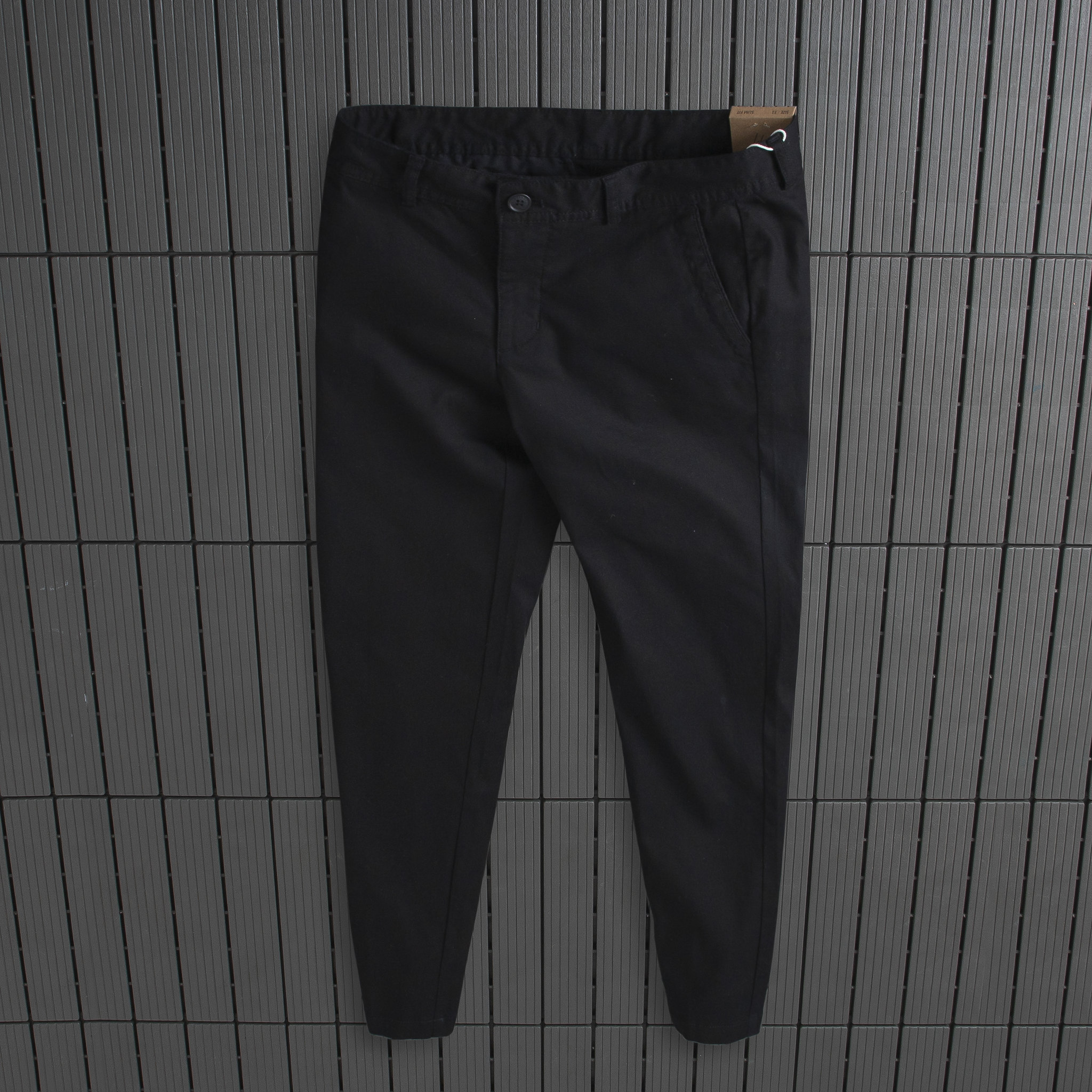 Quần kaki nam TORANO dáng basic thêu logo, form chuẩn EABK019
