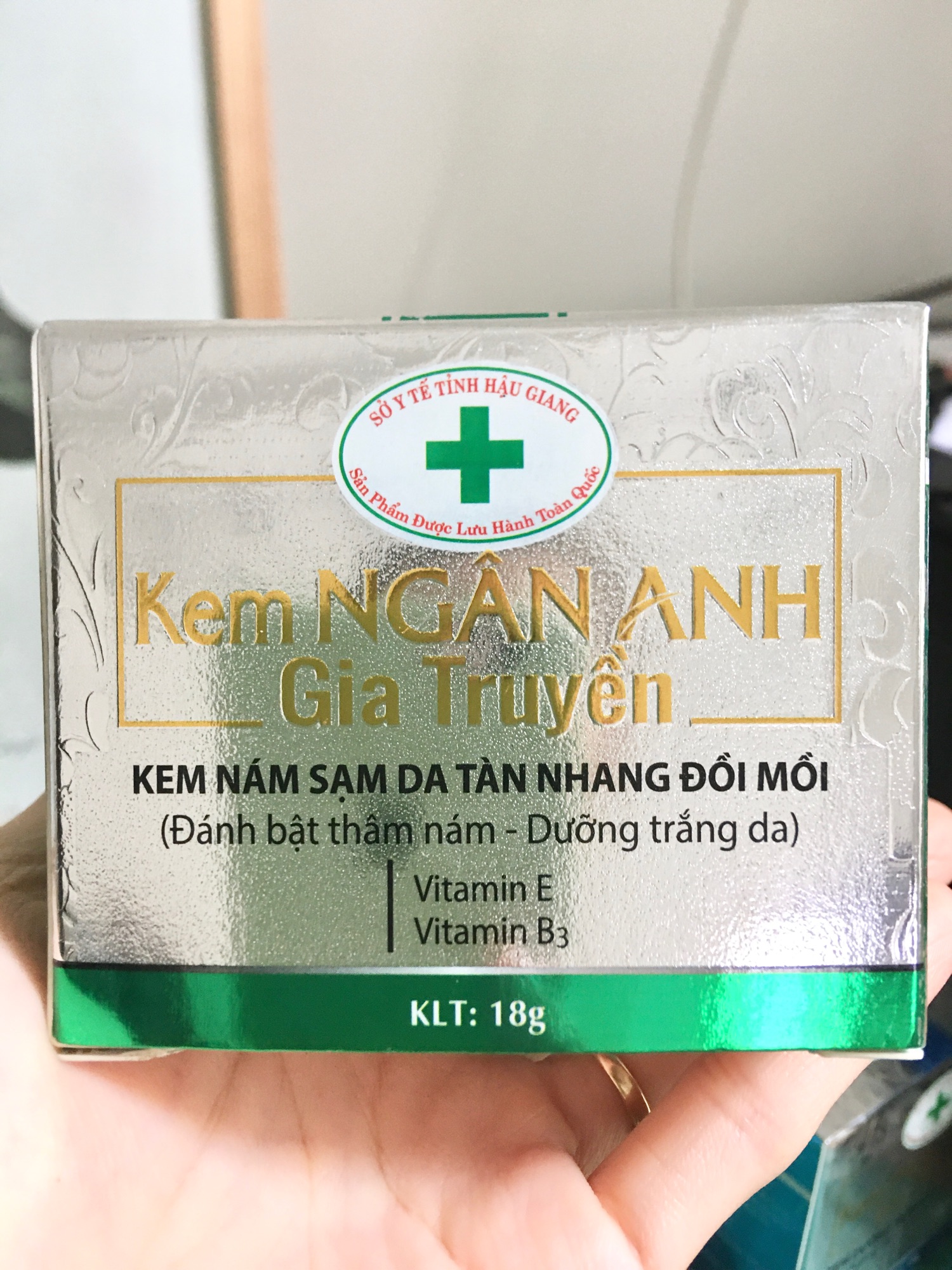[HCM]KEM NÁM SẠM DA TÀN NHANG ĐỒI MỒI NGÂN ANH GIA TRUYỀN