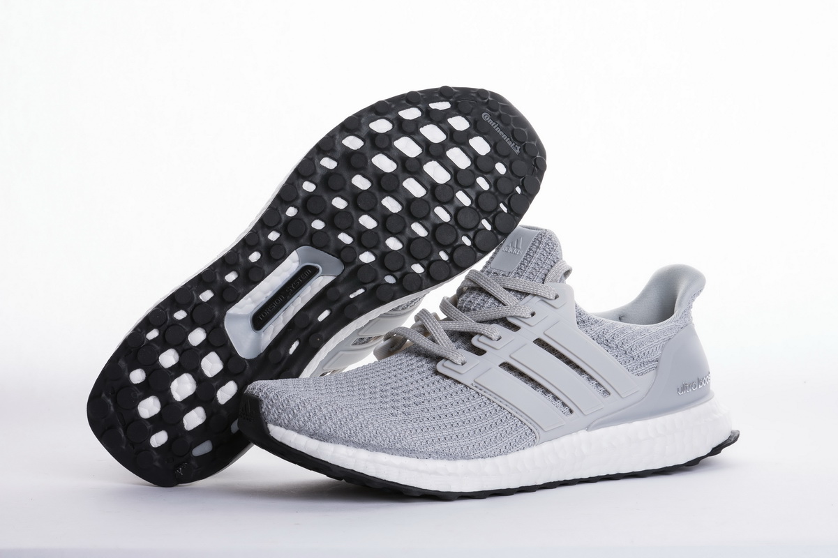 Giày running Ultra Boost 4.0 Grey