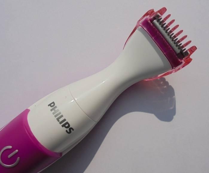 Máy tỉa và làm sạch lông vùng bikini Philips BRT382