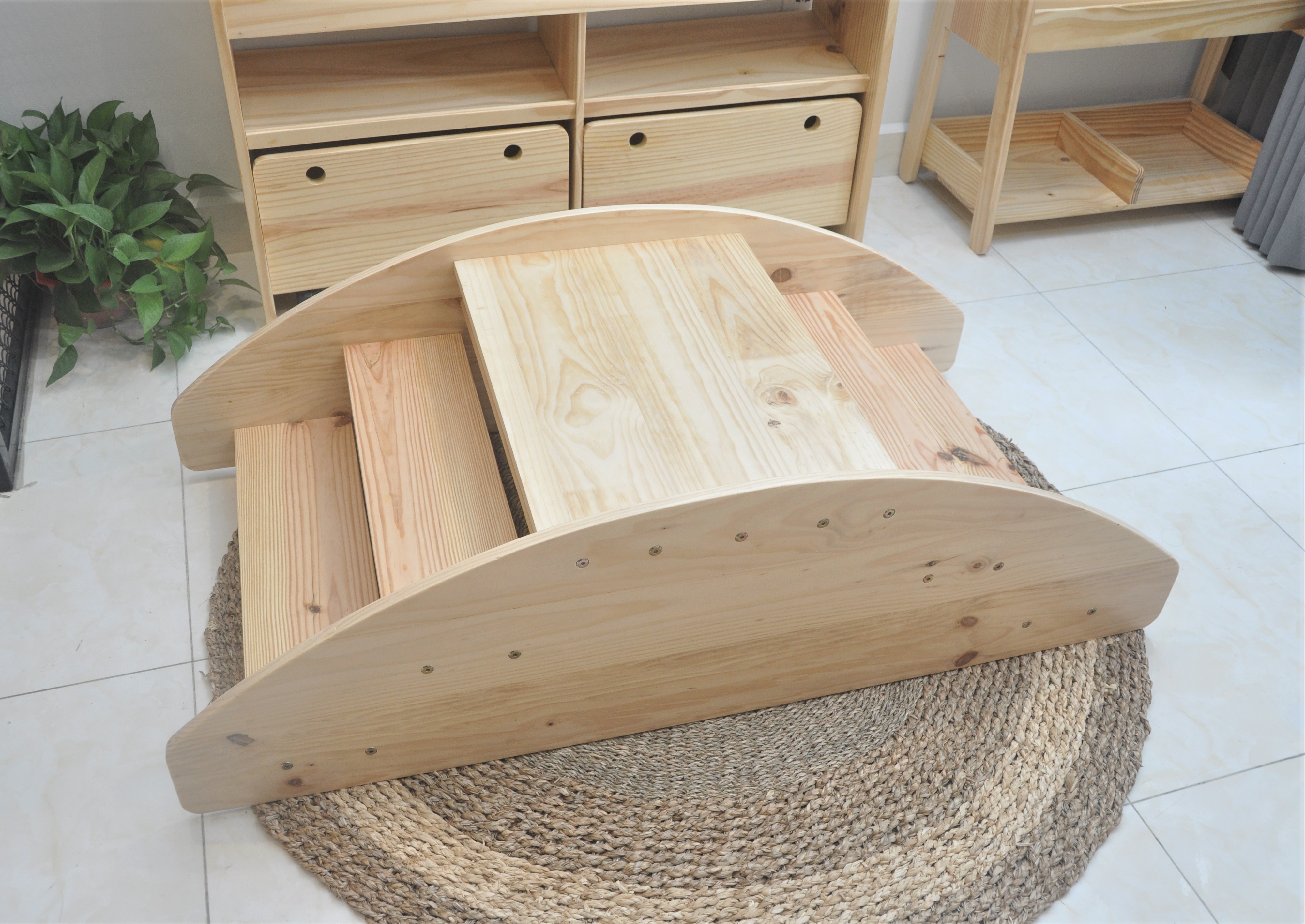 Thuyền Bập Bênh Koki Gỗ Cho Bé (Hàng đặt trước 3 ngày) - Bebewood