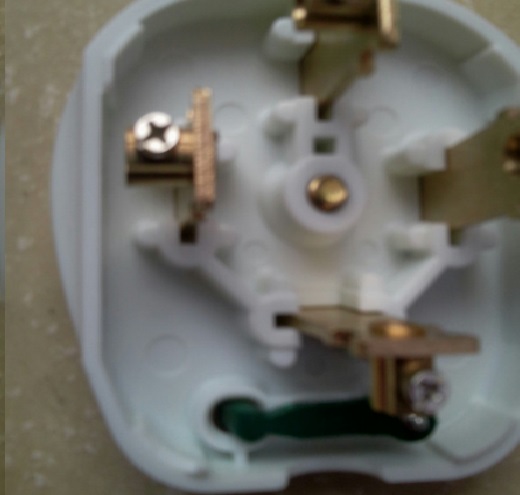PHÍCH CẮM 25A 440V 3 PHA 4 CHÂN DẸT T4-25