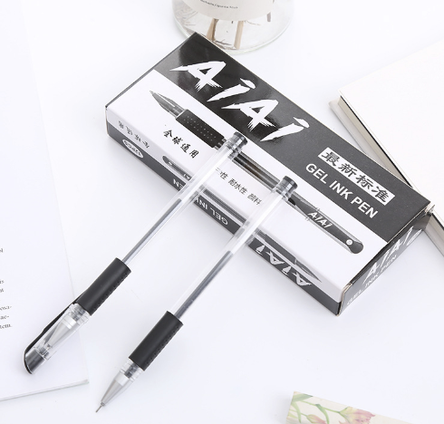 1 Cây Bút Bi Nước Thân Trơn AiAi