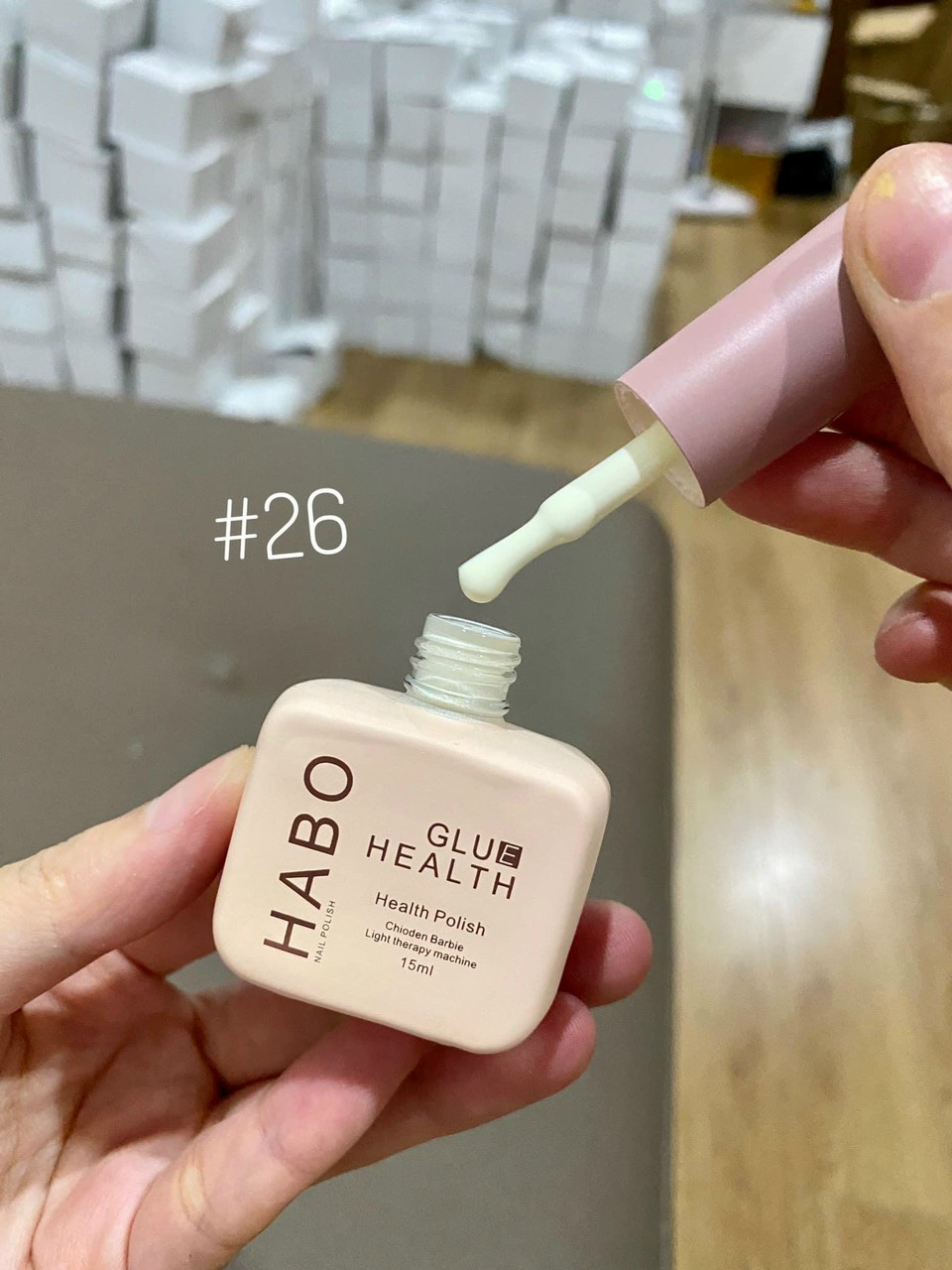 Sơn gel trắng sữa habo