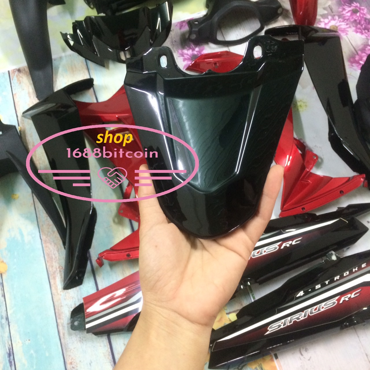 Bộ Dàn áo xe SIRUS RC màu Đỏ Đen (Tặng Kèm Tem )  sirius PHANH CƠ, mủ trắng cao cấp LOẠI ĐẸP