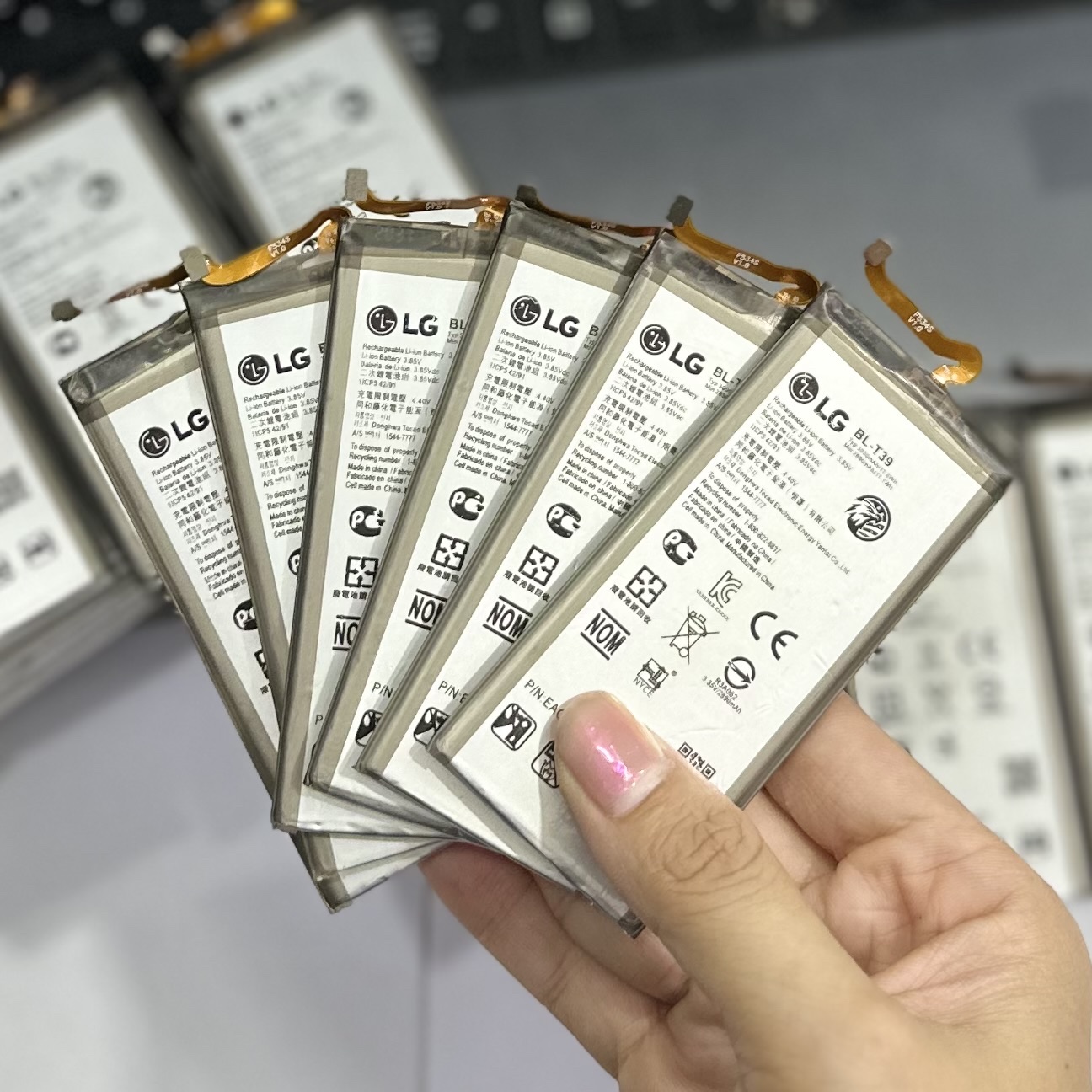 Pin LG G7 (BL-T39) - 3000mAh Zin Đại Bàng Dung Lượng Chuẩn