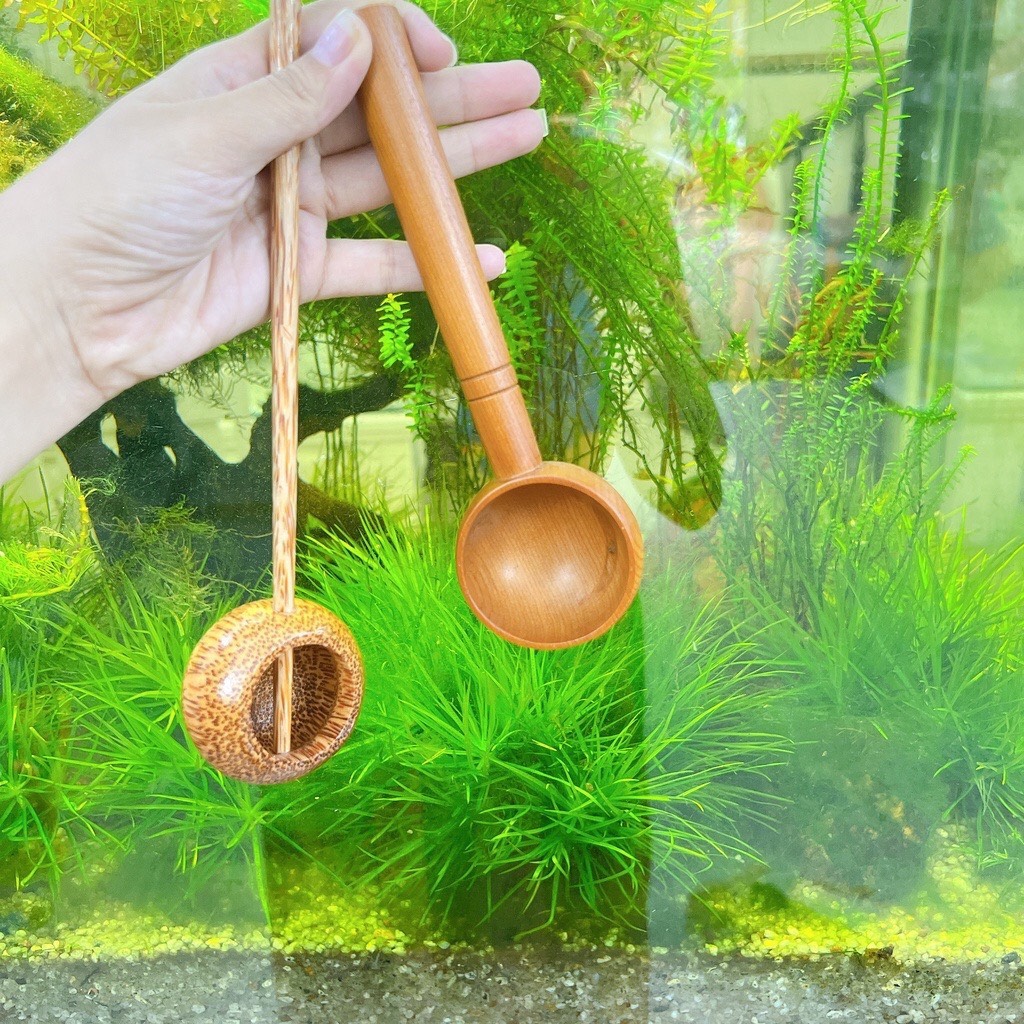 Gáo dừa tròn múc rượu