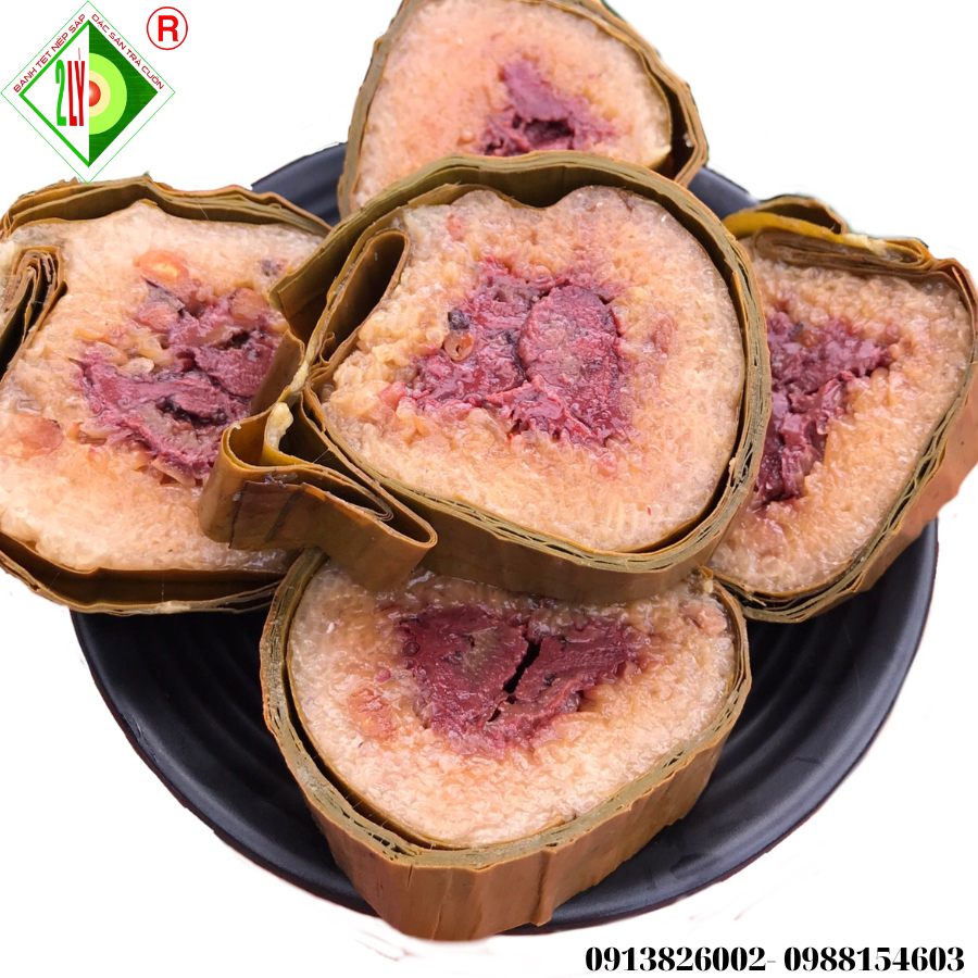 Bánh Tét Nhân Chuối