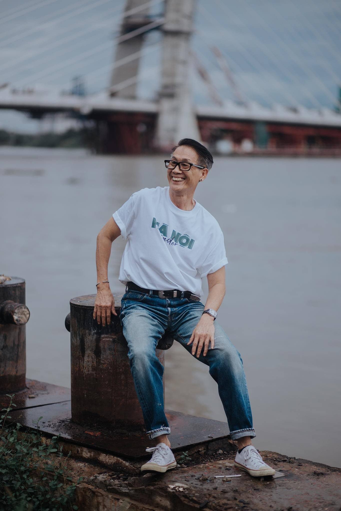 Áo thun UNDER Hà Nội 36 Phố Phường (Trắng) - UTS002B