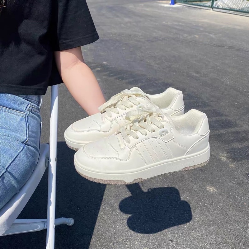 Giày Sneaker Trắng Kem Đế Viền Nâu(Kèm Ảnh Thật)