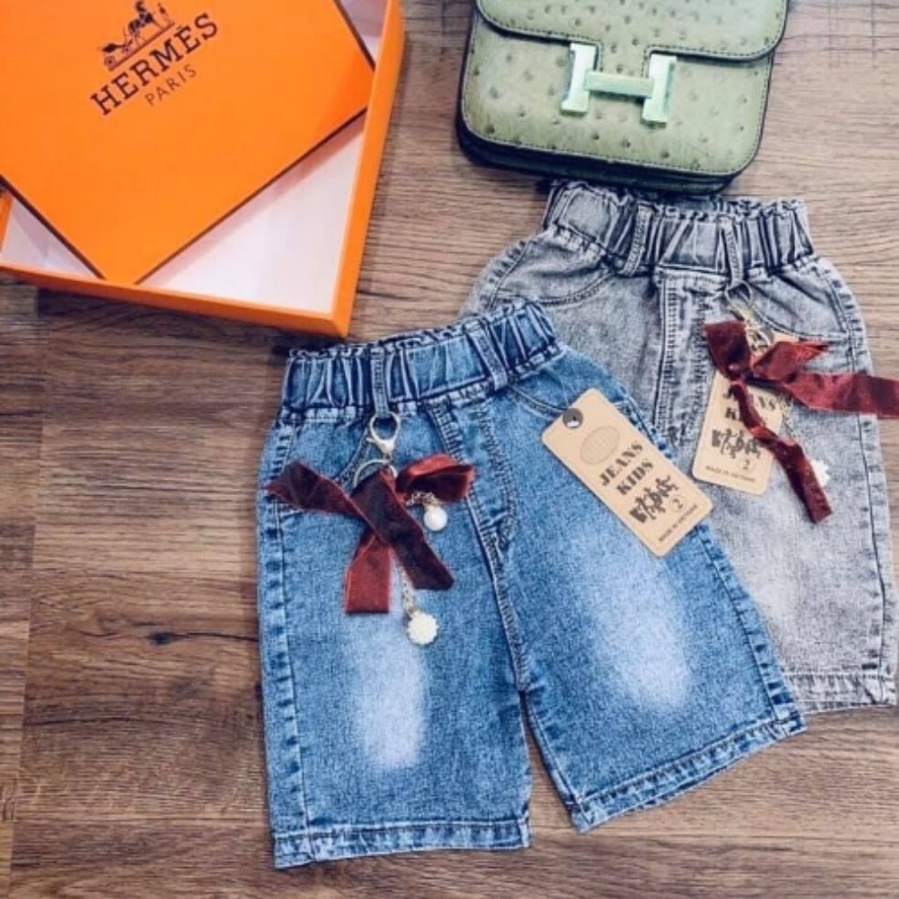 quần bò mềm ống loe cho bé