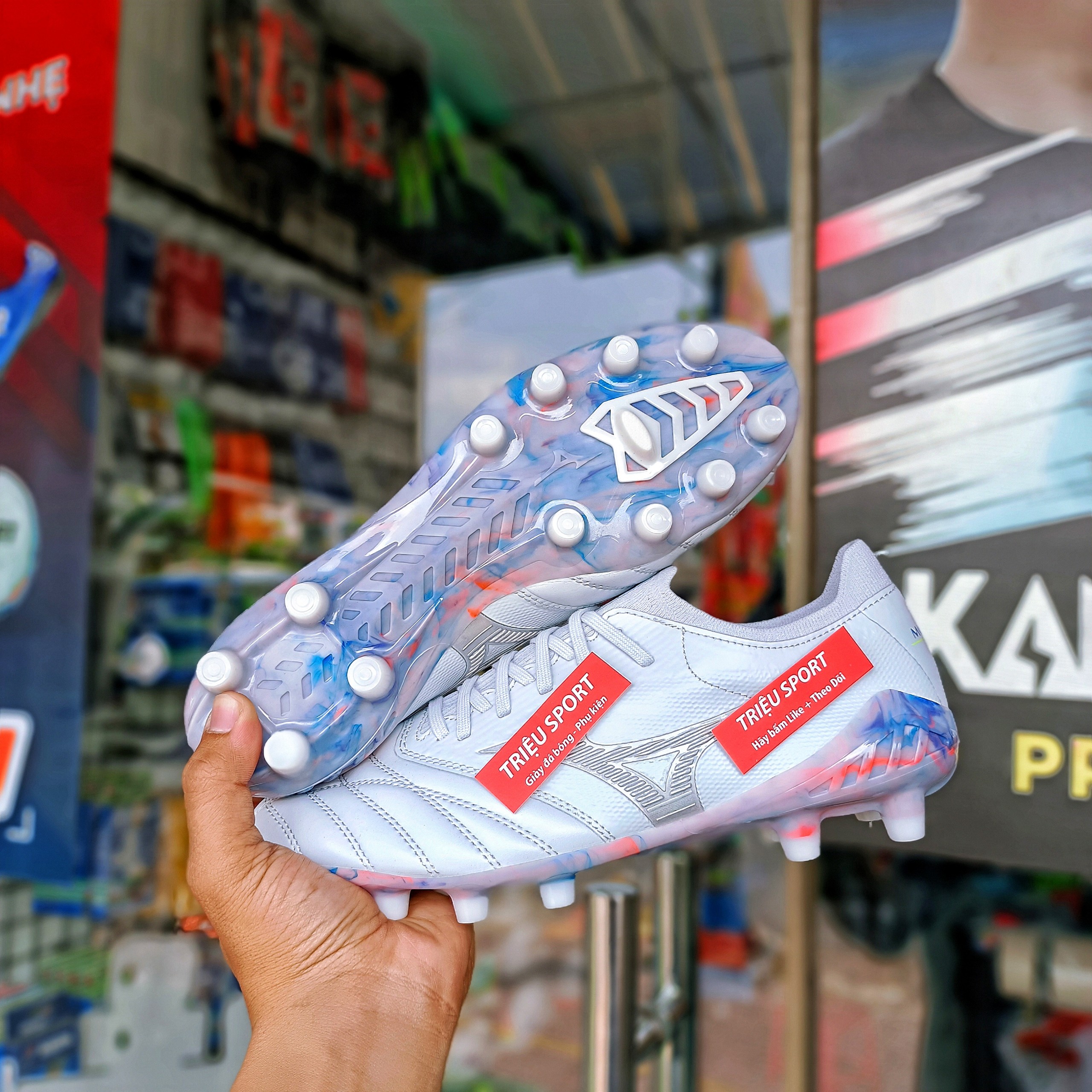 giày đá bóng Mizuno Neo 3 FG Tặng Túi rút+hộp+tất