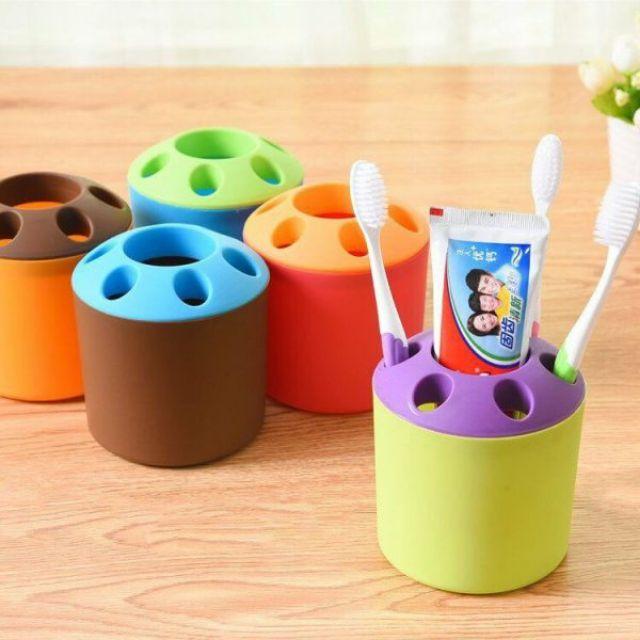 Cốc cắm bút, bàn chải, kem đánh răng, dụng cụ học tập,ống cắm bút và đựng bàn chải đánh răng