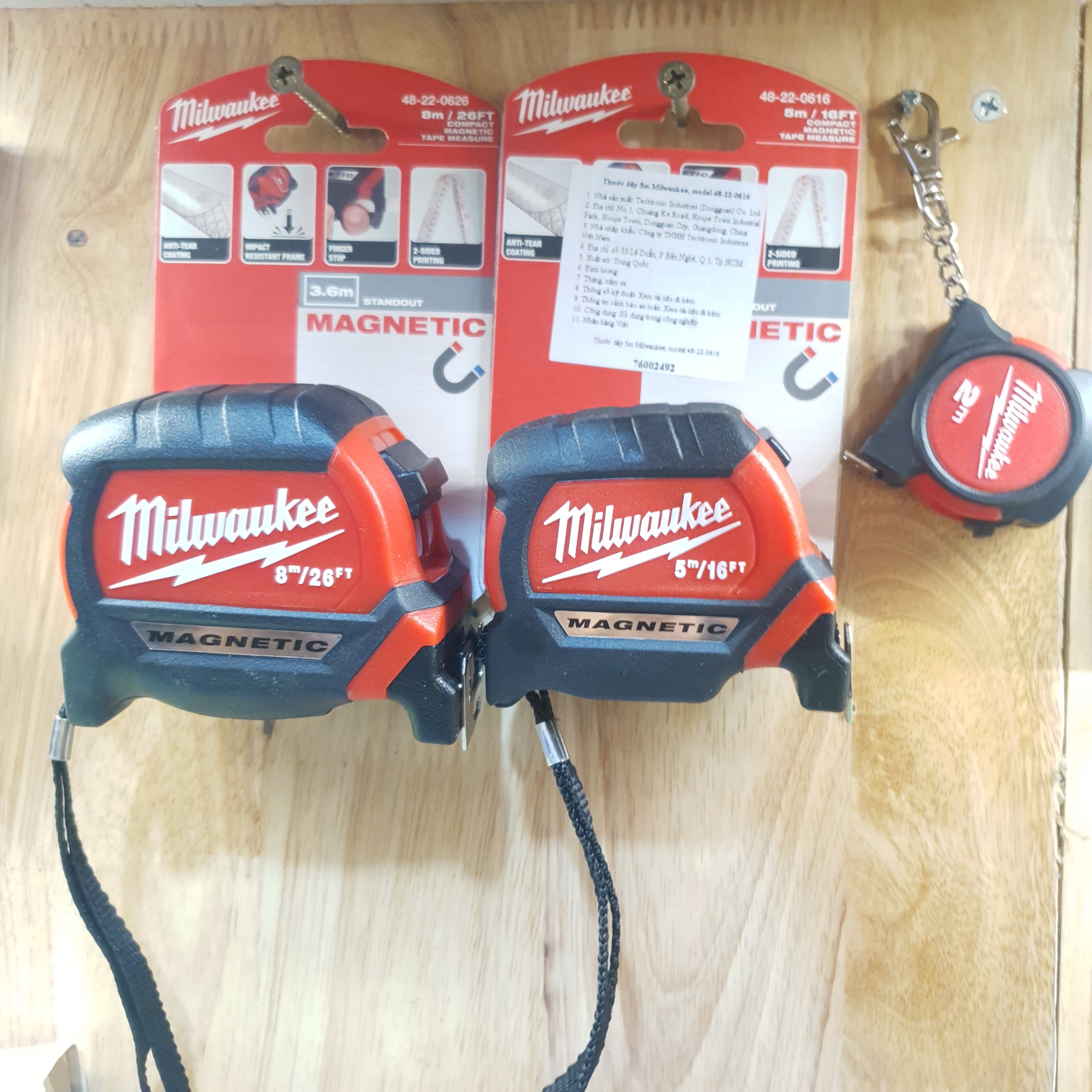 Thước cuộn nam châm Milwaukee.2M-5M-8M