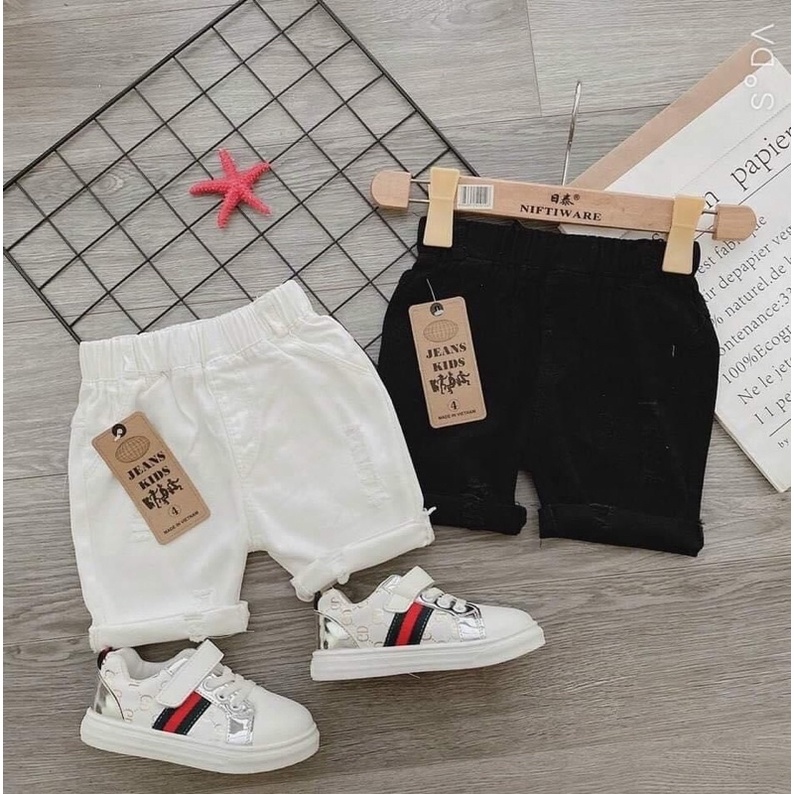 Mã FAMARAL1 giảm 10K đơn 50K Quần Short Đùi Kaki Trơn Rách Cho Bé Trai Bé