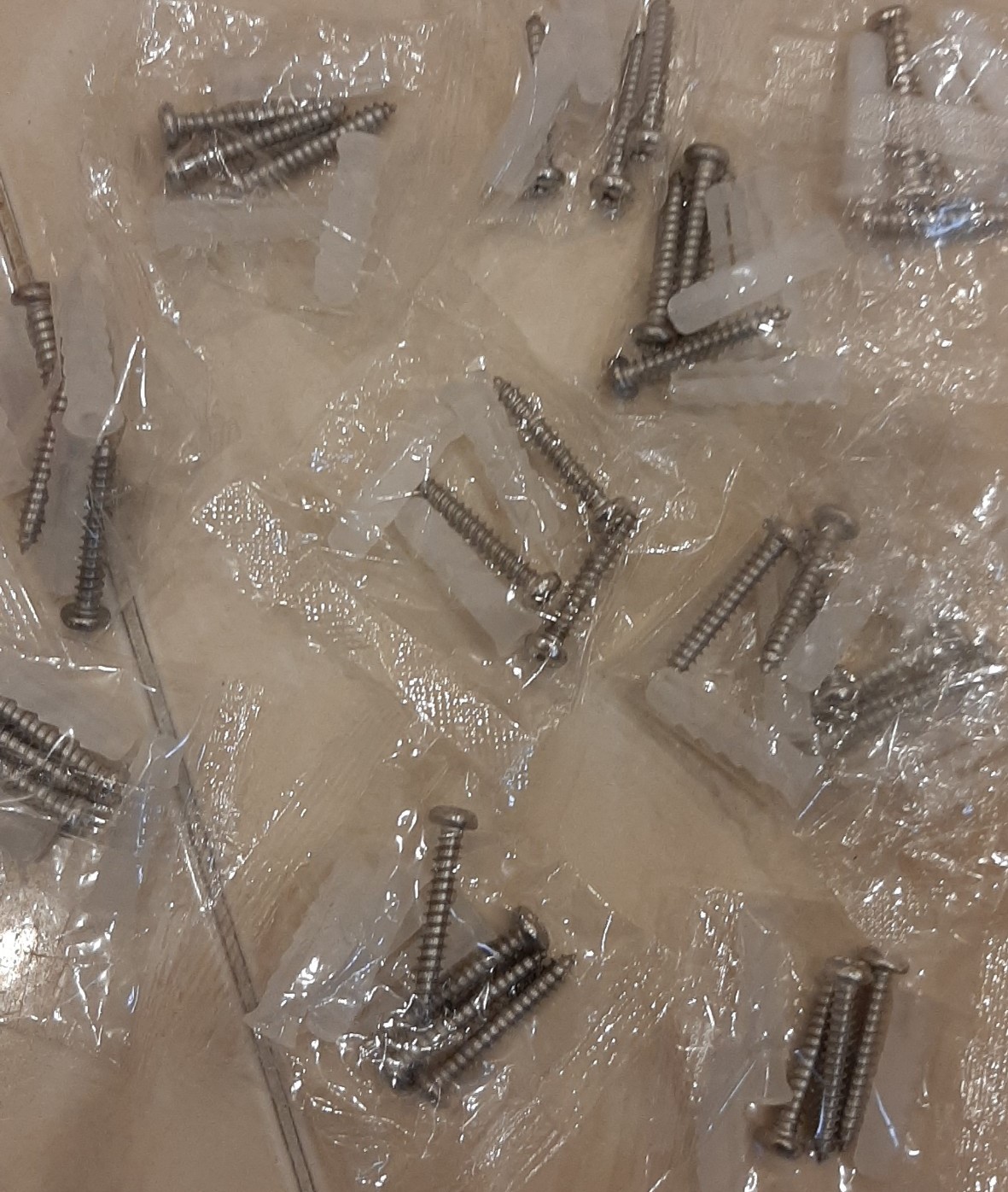 vít nở 6 inox