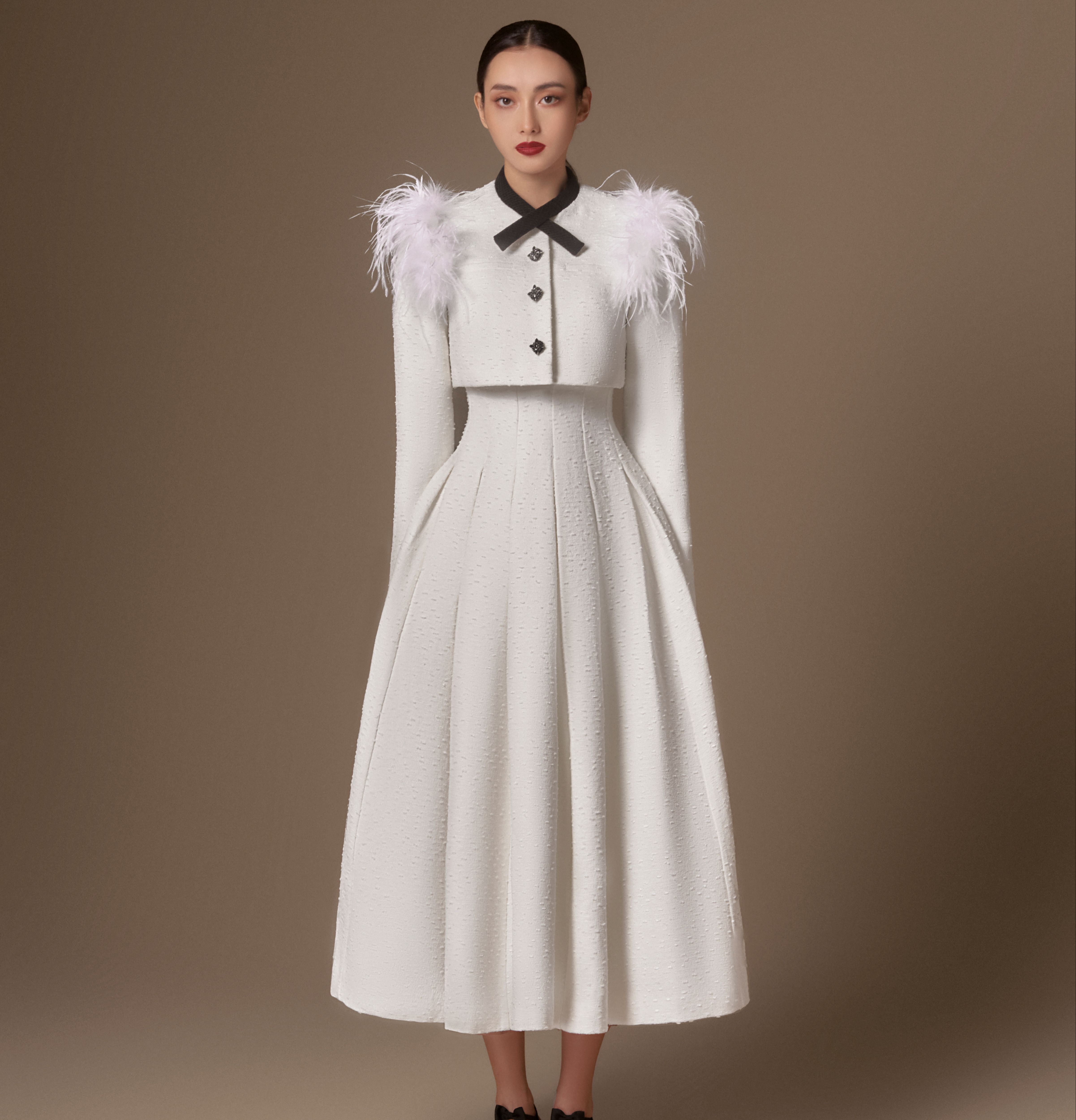 Beloved Áo Khoác Nữ Capella Feather Jacket