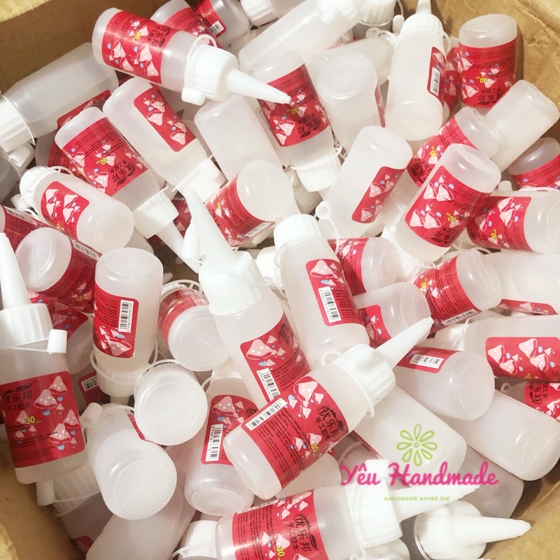 Keo dán vải 30ml - dán mắt thú len