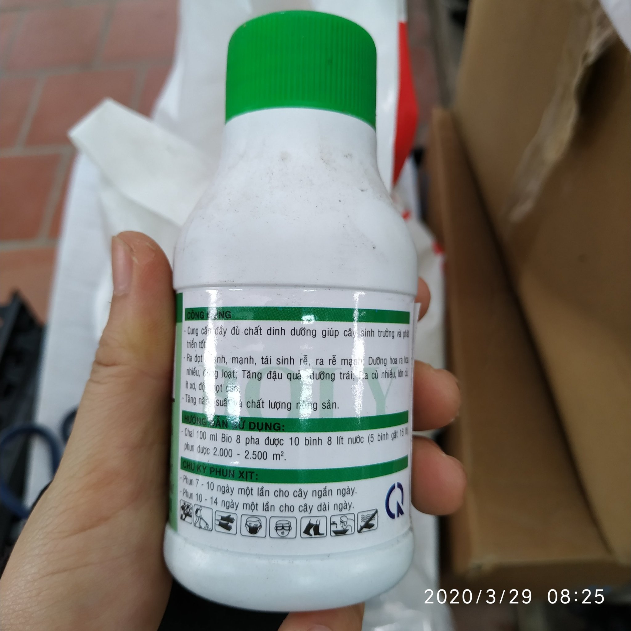 Phân bón lá trung vi lượng Bio8 100ml